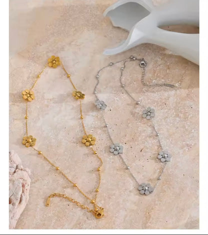 Collana "Flora"