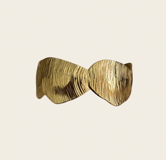 Bracciale rigido "Petali d'Oro"